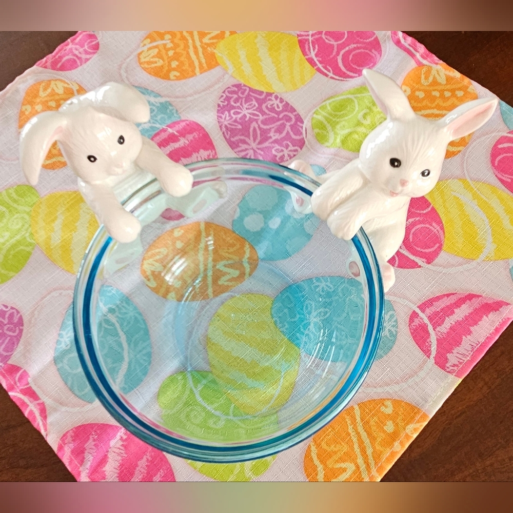 🐰 Vtg Bunny Hanging Salt & Pepper Shakers - Picture 8 of 9